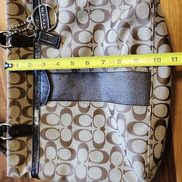 Coach Tan & Brown Shoulder Bag - Picture 12 of 13